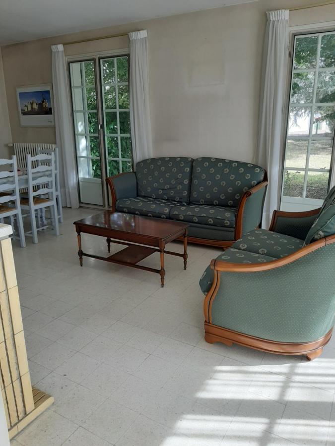 Les Cormiers Villa Chailles  Exterior photo